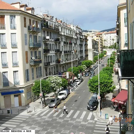 Au Centre De Apartment *