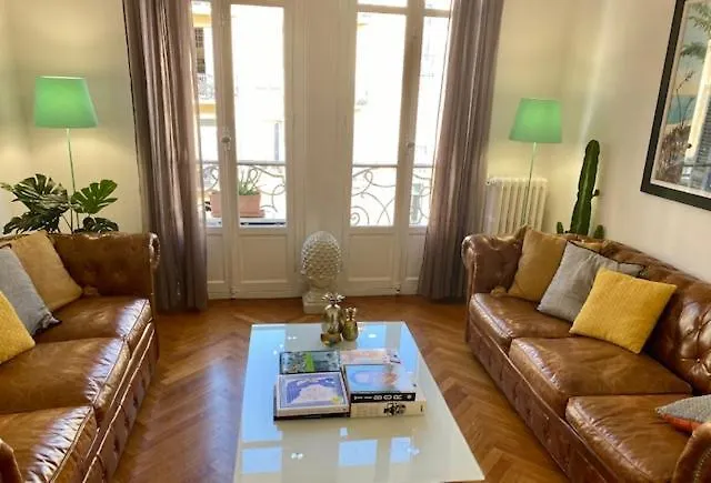 Apartament Au Centre De Nicea